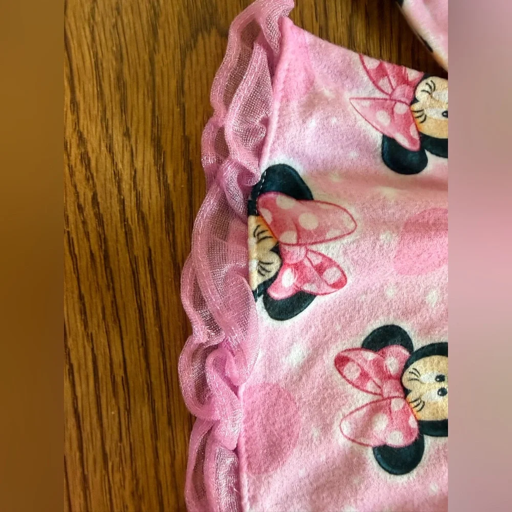 Disney Minnie Mouse Pink Pajama Set for Kids - Picture 2 of 6